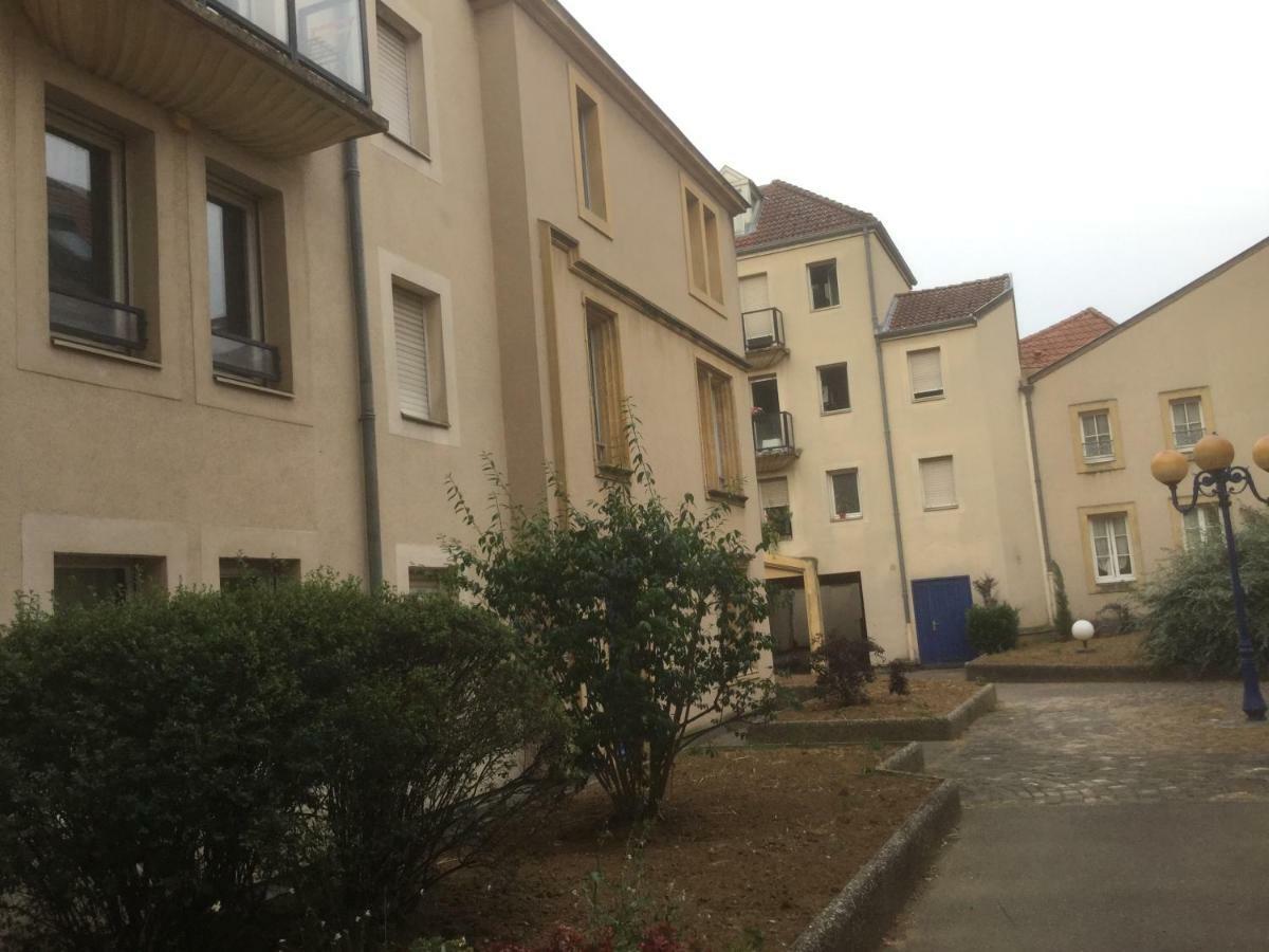 Les Grenettes2 Apartman Metz Kültér fotó